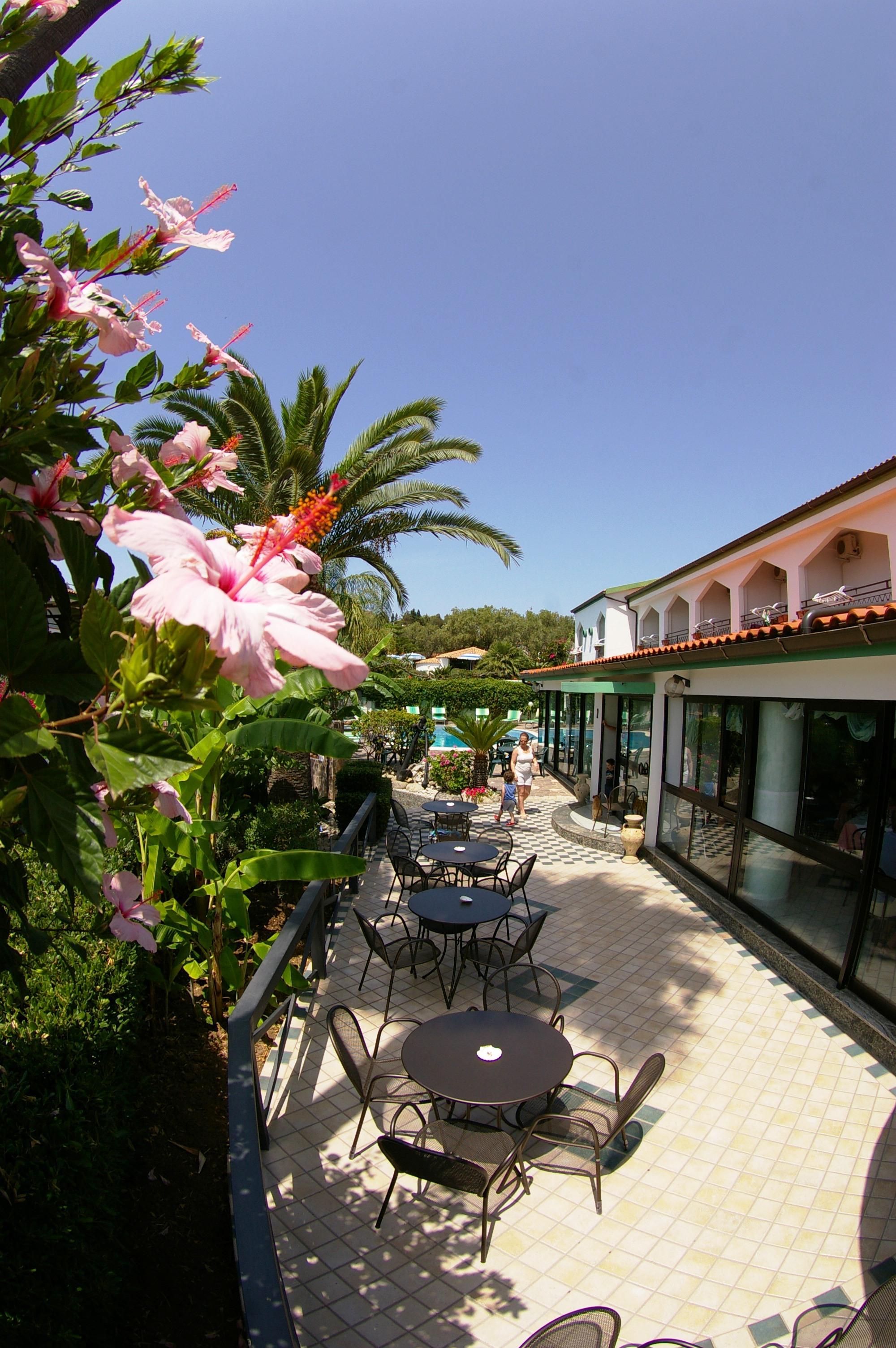 Hotel Marinella Capo Vaticano Exteriör bild