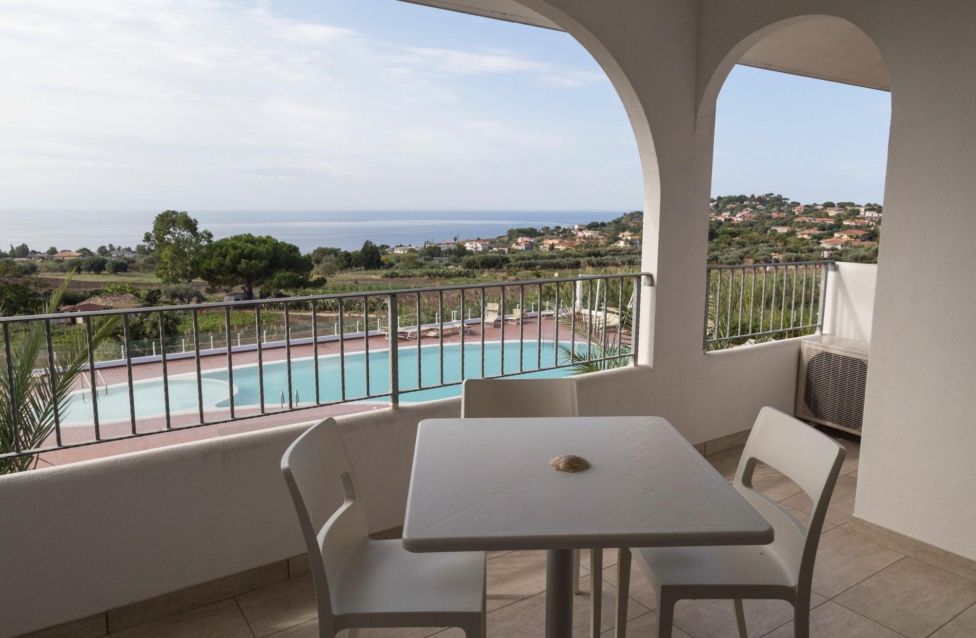 Hotel Marinella Capo Vaticano Exteriör bild