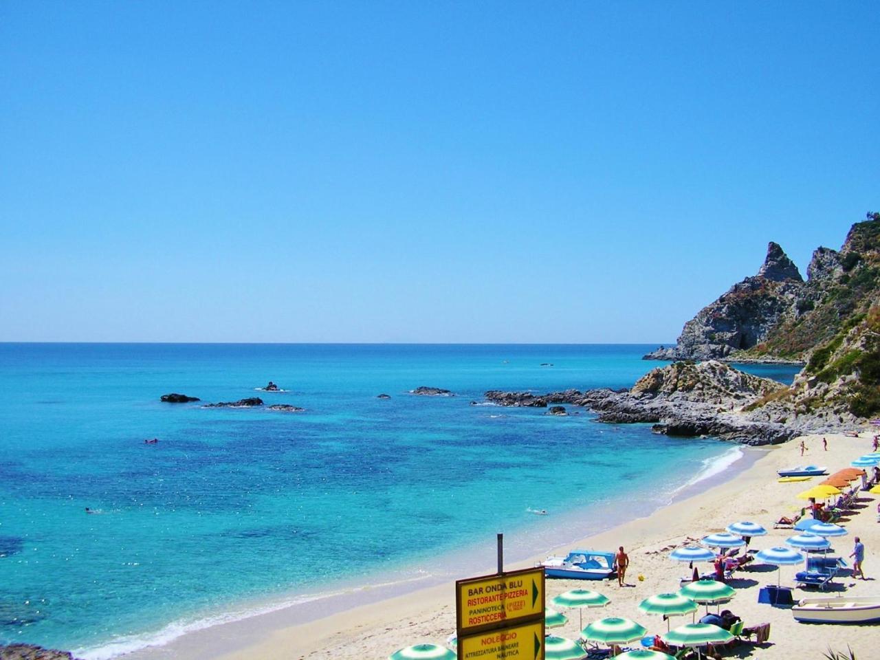 Hotel Marinella Capo Vaticano Exteriör bild